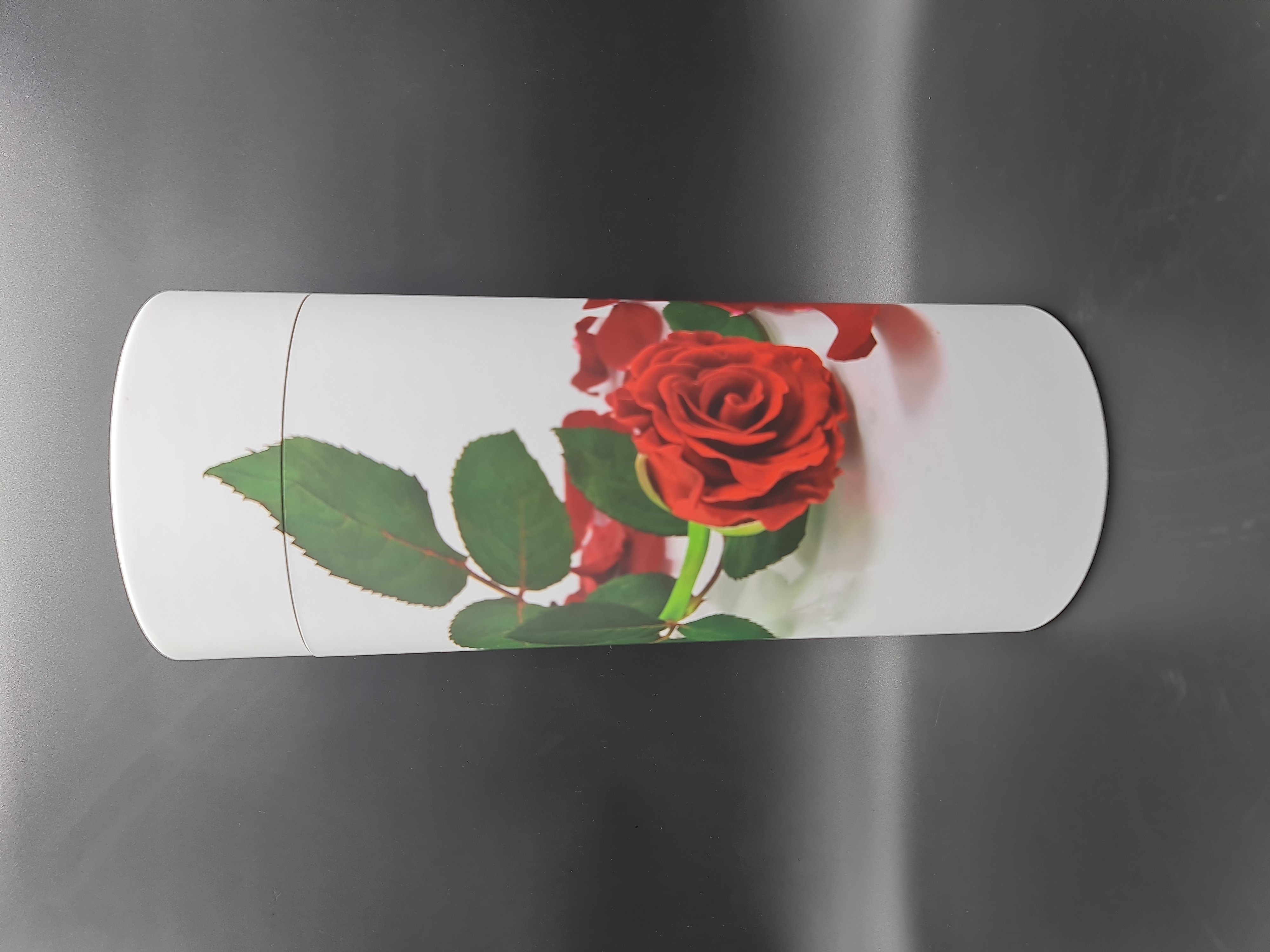 Urne De Dispersion En Carton Biodegradable Rose Rouge
Ref U1250hh Urne Dispersion Rose U1250hh